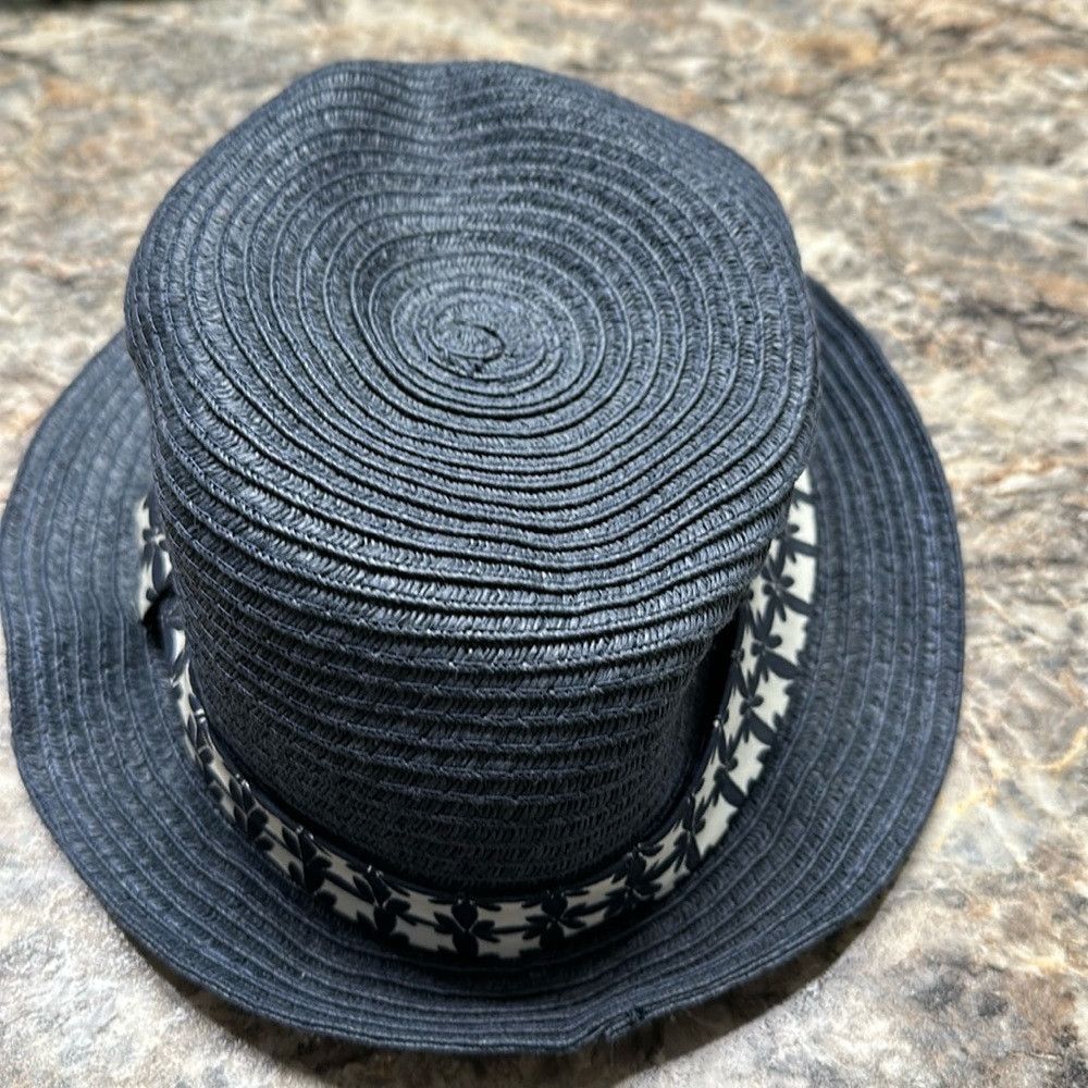 Blue old navy hat. Size small